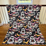 Blanket Halloween #21 - Reading Ghosts