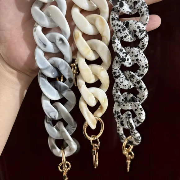 Bag Chain Link Strap Decoration - Style A, Photo 2 - PREORDER 9/5-9/8