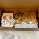 Christmas Gift Box with Crinkle Paper - Medium