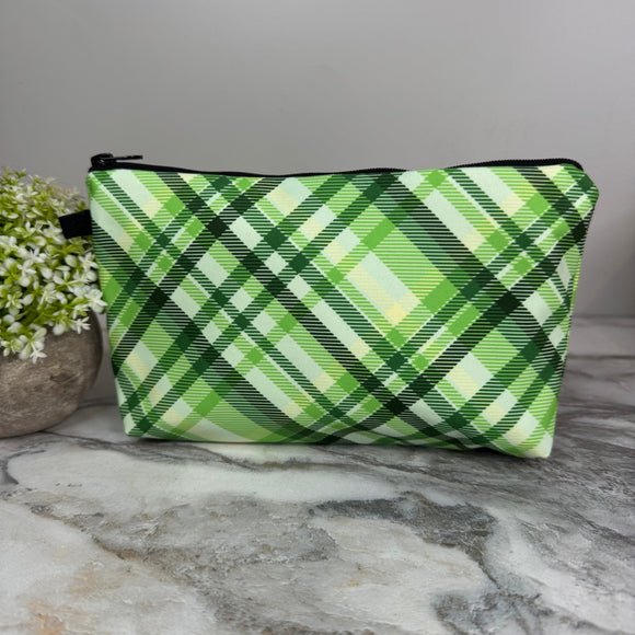 Pouch - St Patrick’s Day - Plaid, Green